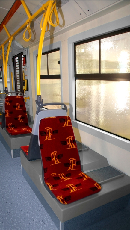 Pasażerowie wybrali kolor wnętrza tramwaju Pesa Twist