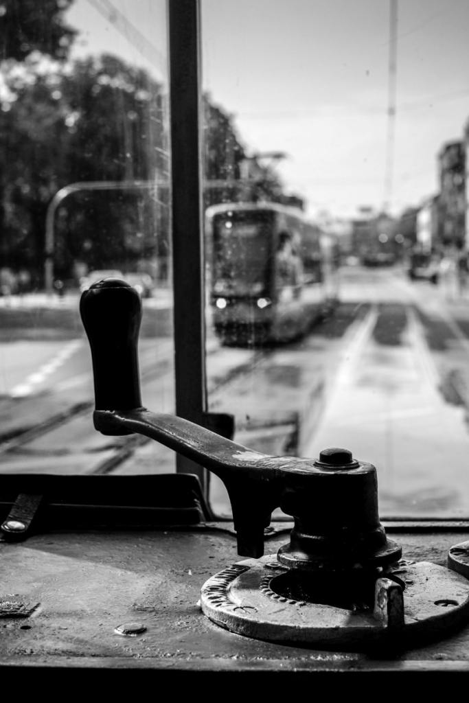 Iii Miejsce Sebastian Leśniak Analog Www Zdjęcie: „Sztafeta Pokoleń” Najlepszym Zdjęciem Konkursu - Tramwaje Śląskie S.a.