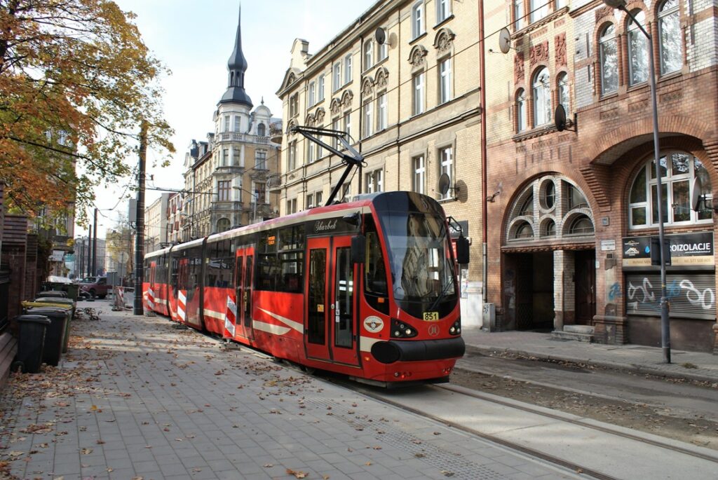 Zdjęcie: Od Tej Soboty Linie Nr 9 I 17 Wracają Do Centrum Chorzowa - Tramwaje Śląskie S.a.